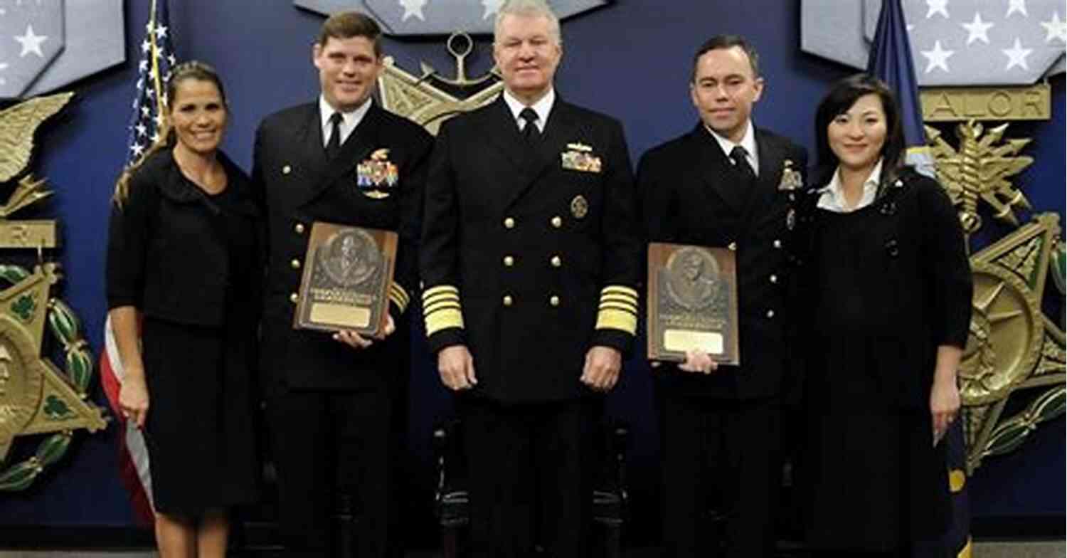 Professor Sarah Williams Vadm James Bond Stockdale Inspirational Leadership Award Winner VADM James Bond Stockdale Inspirational Leadership Award Winners A League Of Extraordinary Officers And Gentlemen